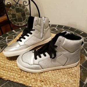 GAP Hi tops NWOT